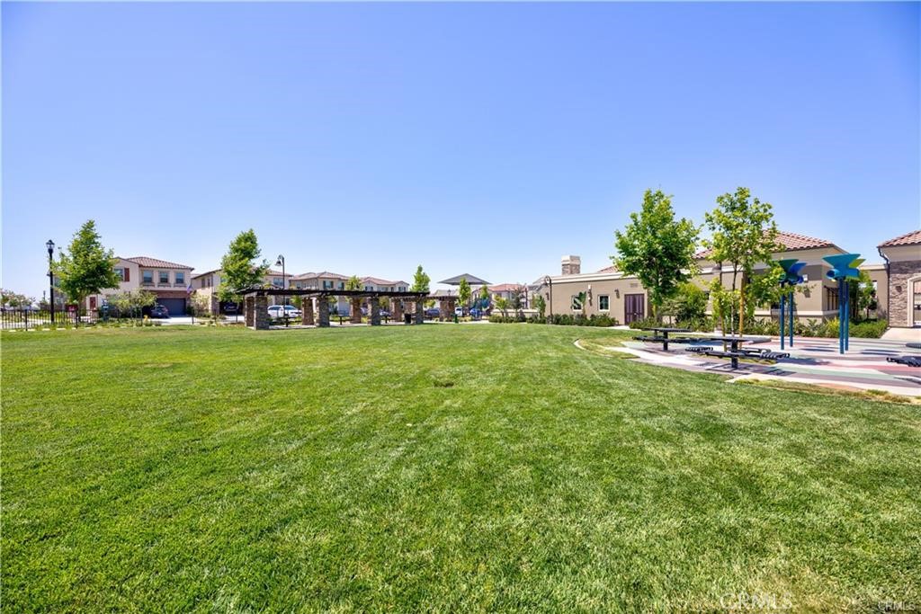 1124 Portola Oaks Drive