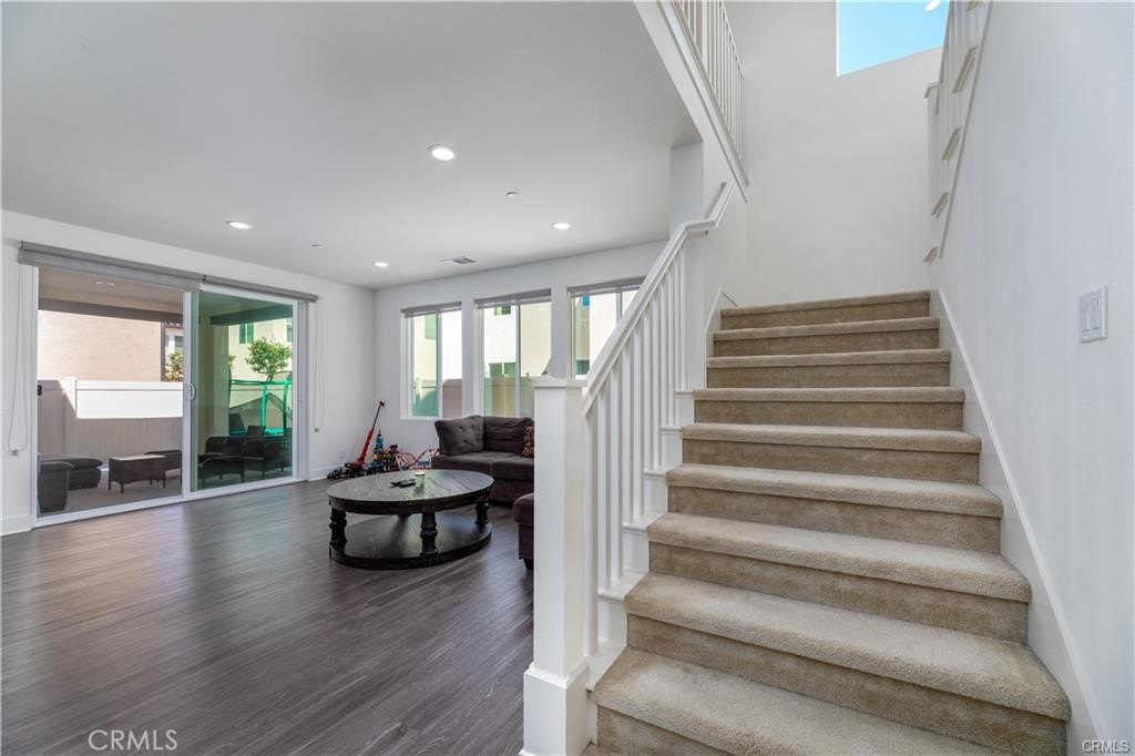 1124 Portola Oaks Drive