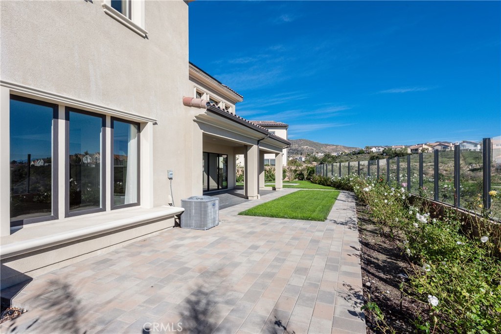 20106 Piccadilly Lane