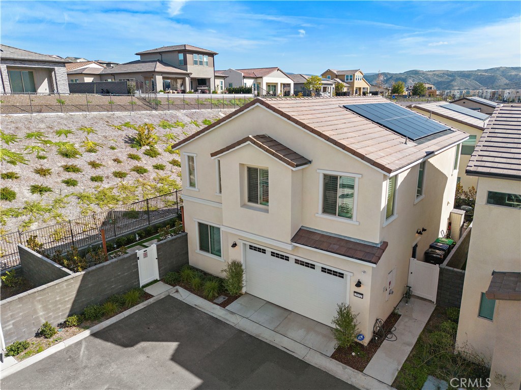 3572 IVY WAY