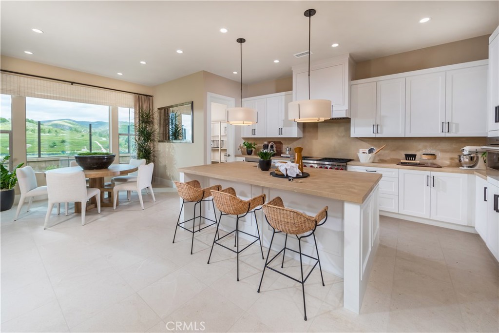131 Oakstone