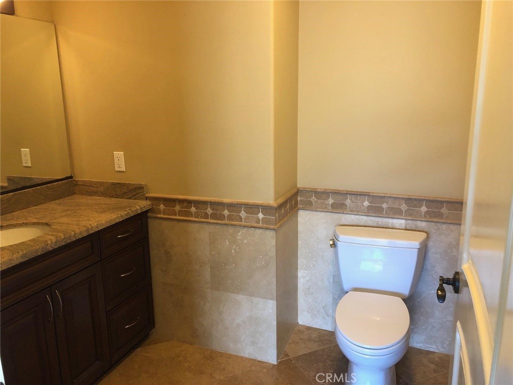 25231 De Salle Street