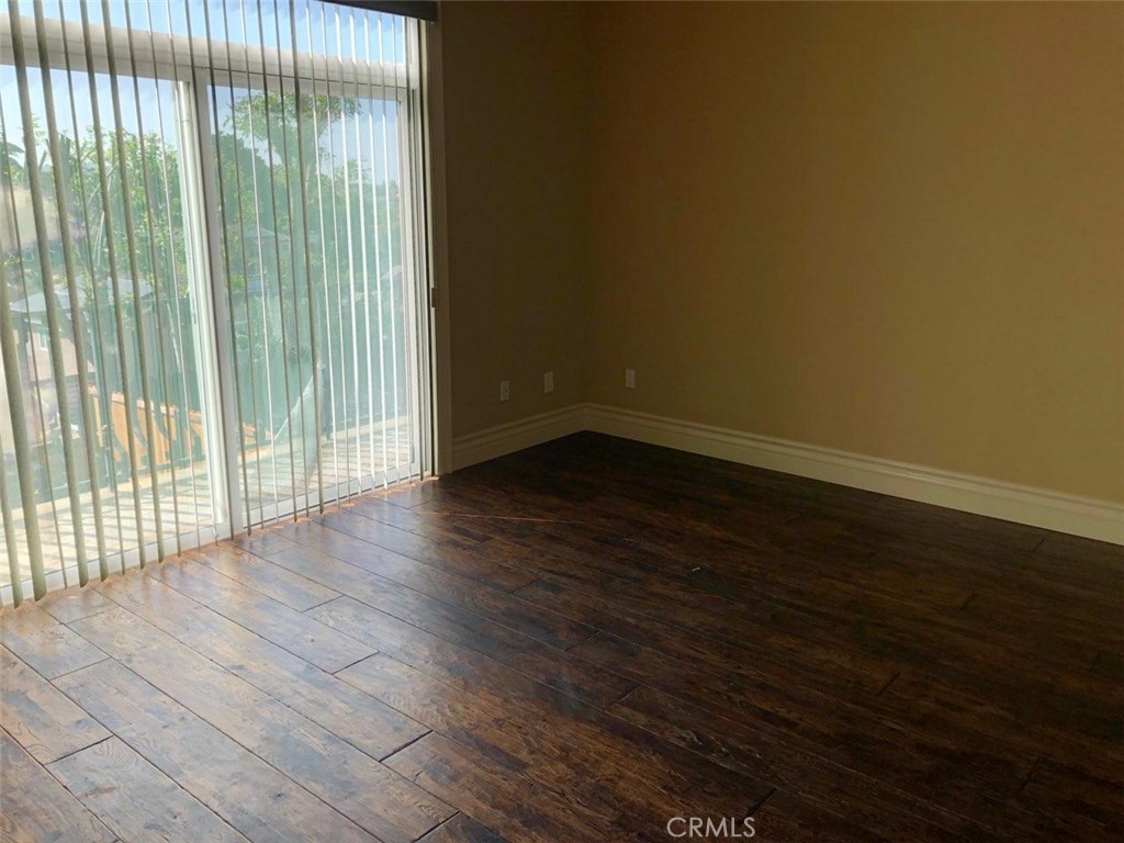 25231 De Salle Street