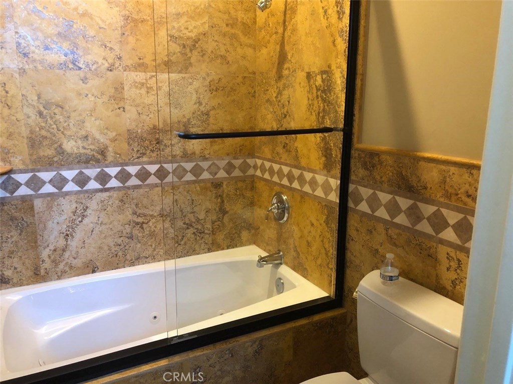 25231 De Salle Street