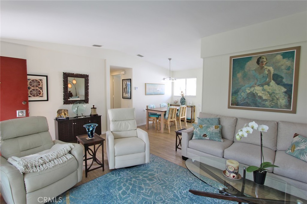 871 Avenida Sevilla C