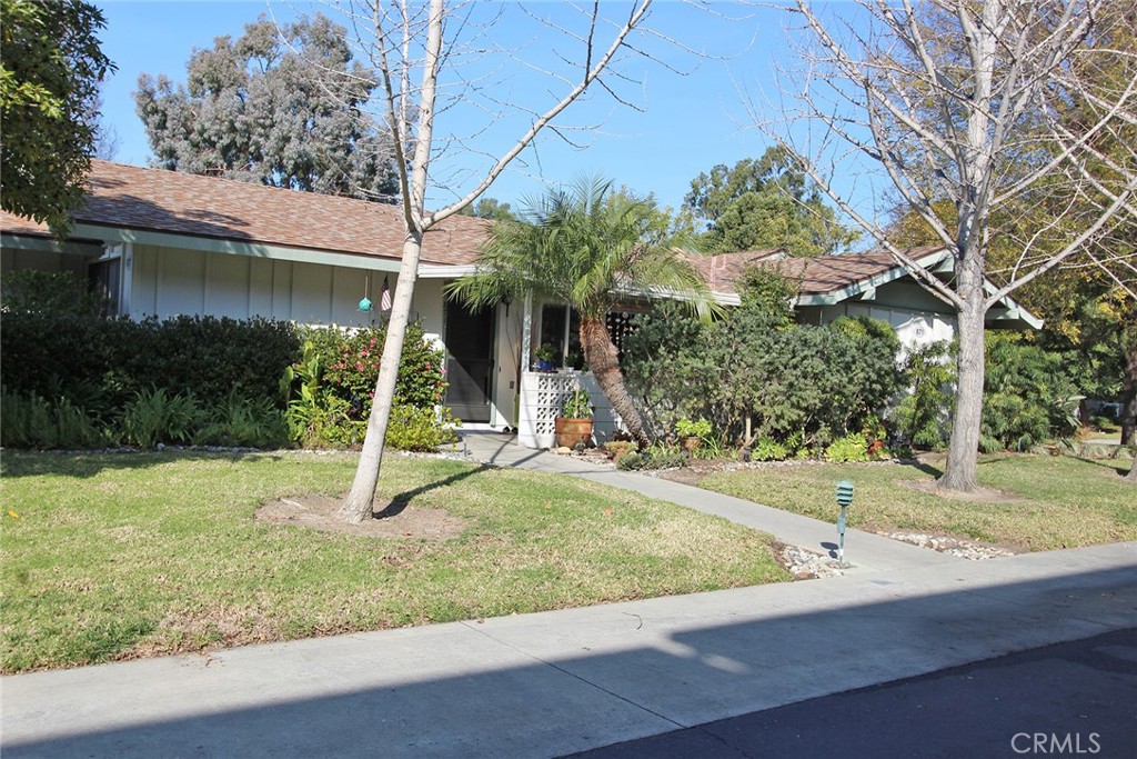 871 Avenida Sevilla C