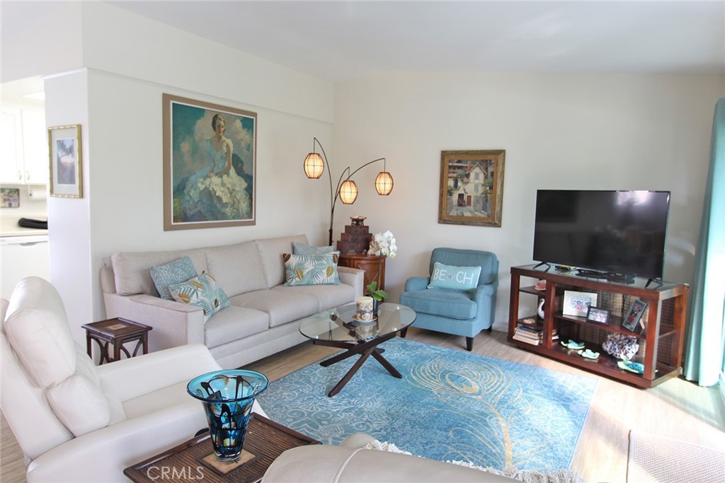 871 Avenida Sevilla C