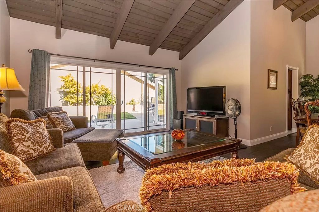 22882 Belquest Drive