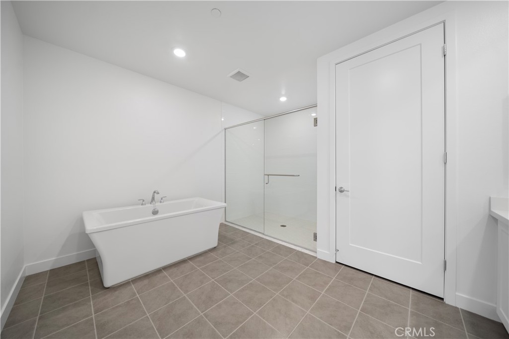 2510 Rivington