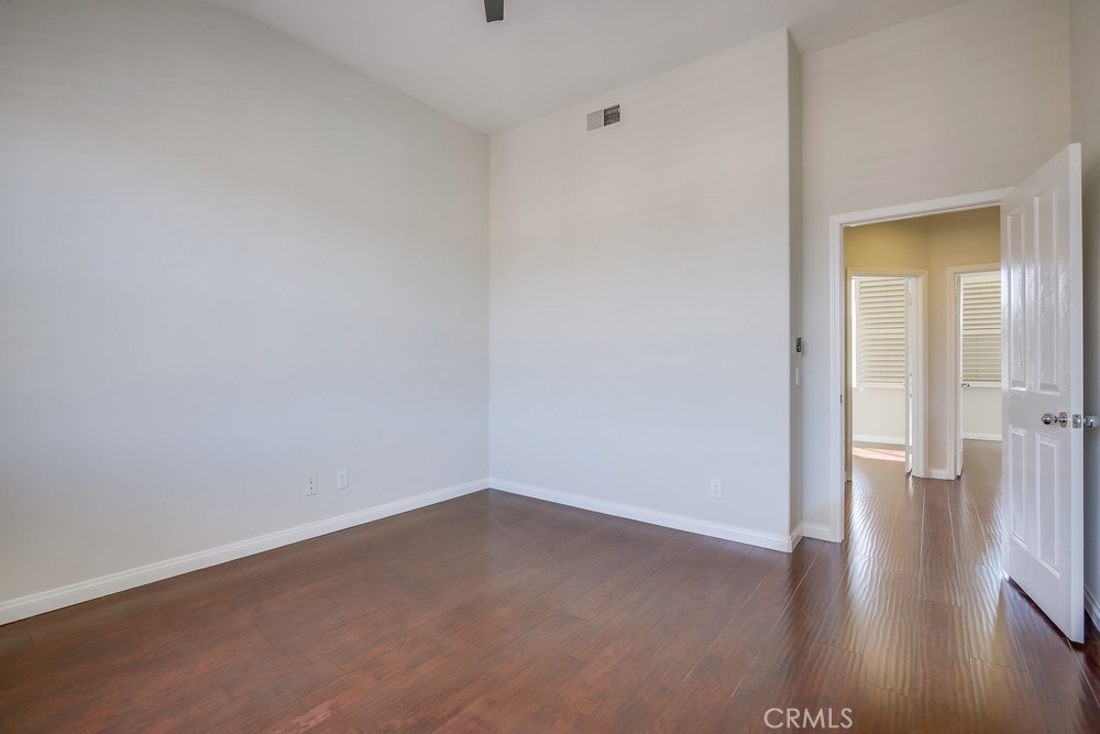 705 Marinella Aisle 118