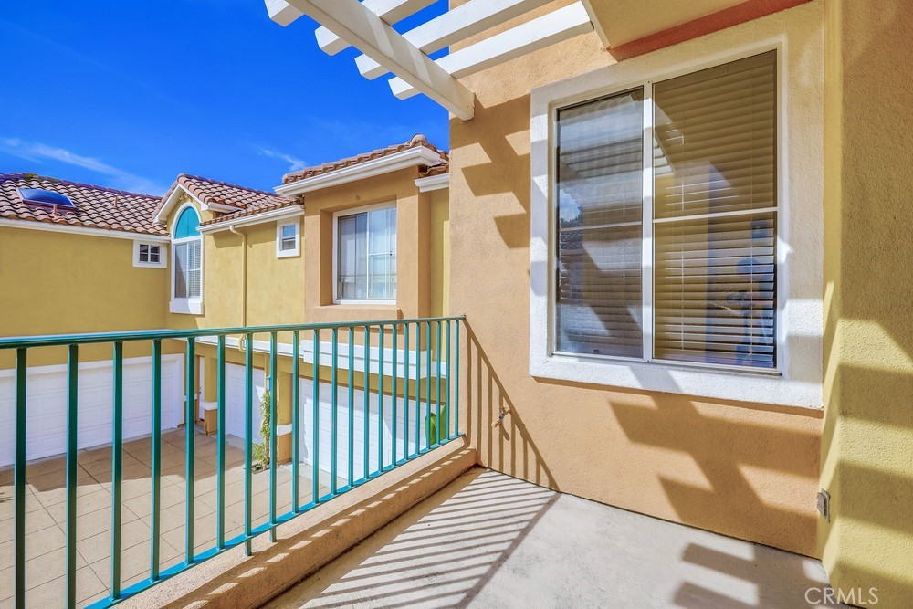 705 Marinella Aisle 118