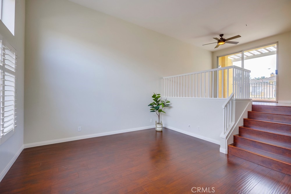 705 Marinella Aisle 118