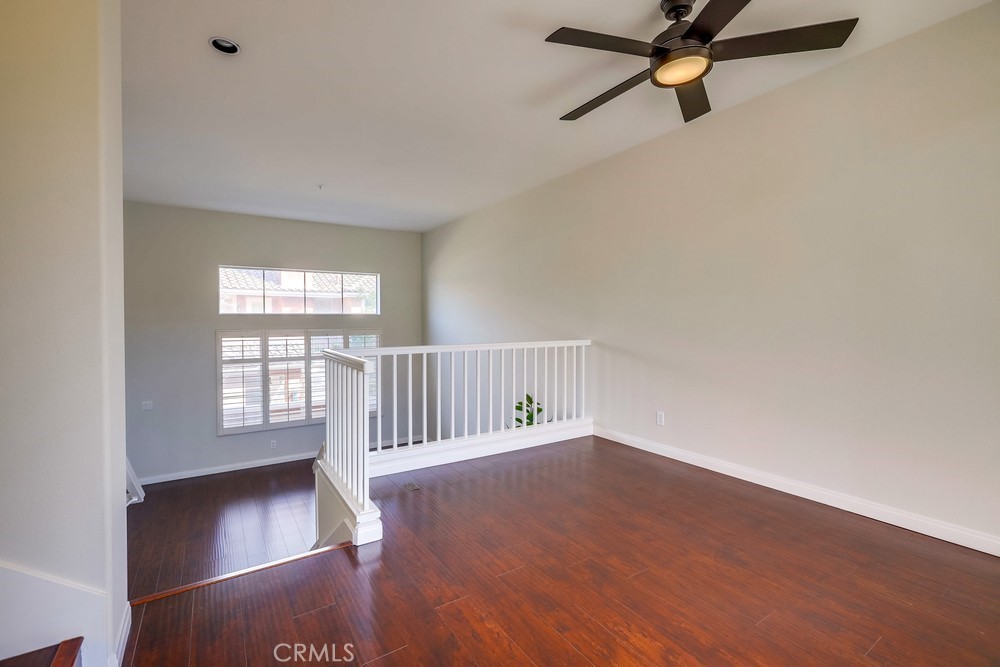 705 Marinella Aisle 118