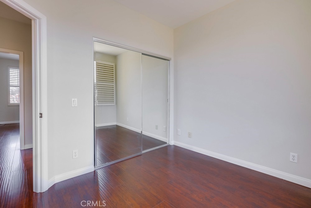 705 Marinella Aisle 118