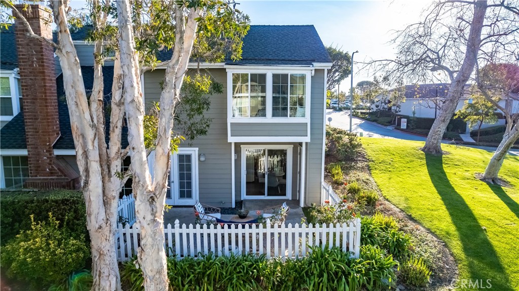 2766 Hillside Drive 16