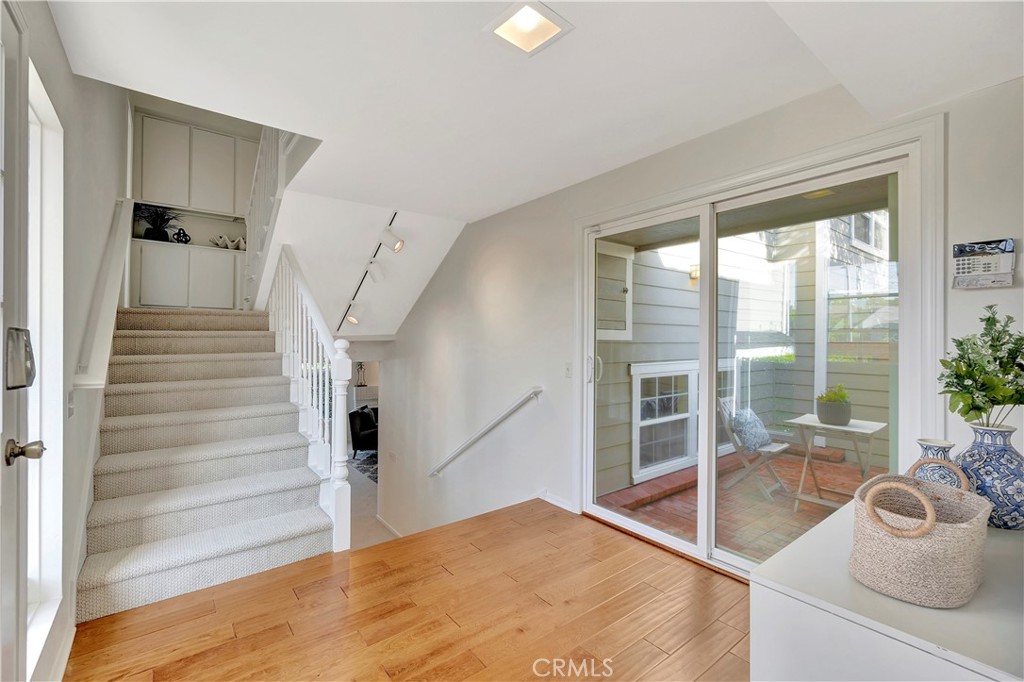 2766 Hillside Drive 16