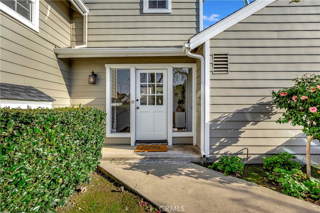 2766 Hillside Drive 16