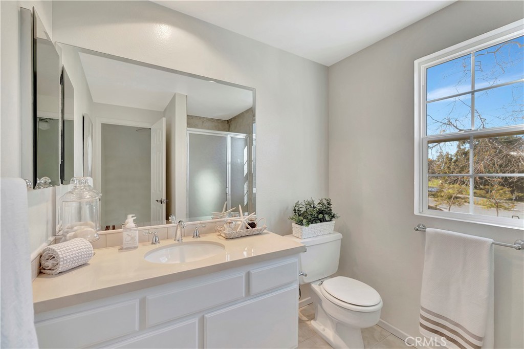 2766 Hillside Drive 16