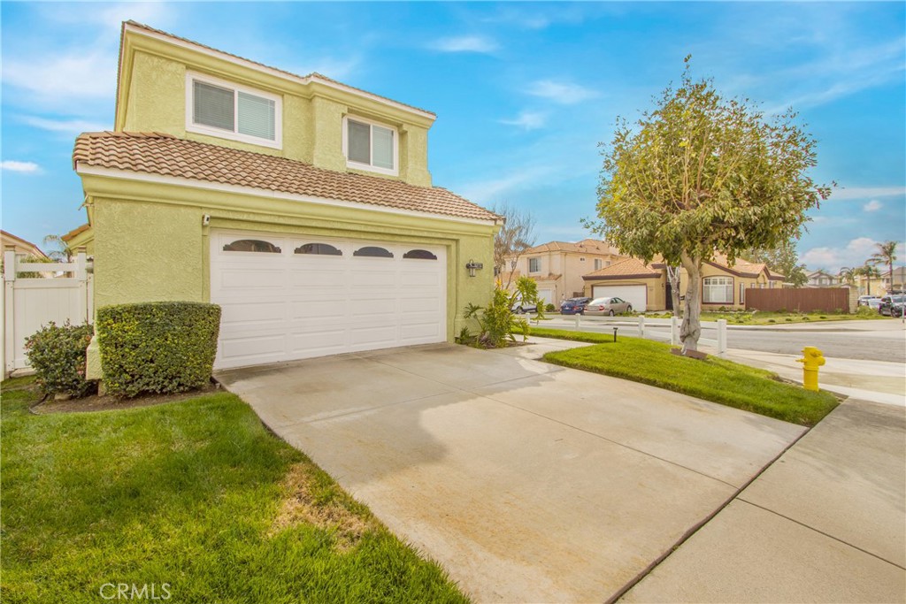 13803 Lomas Court