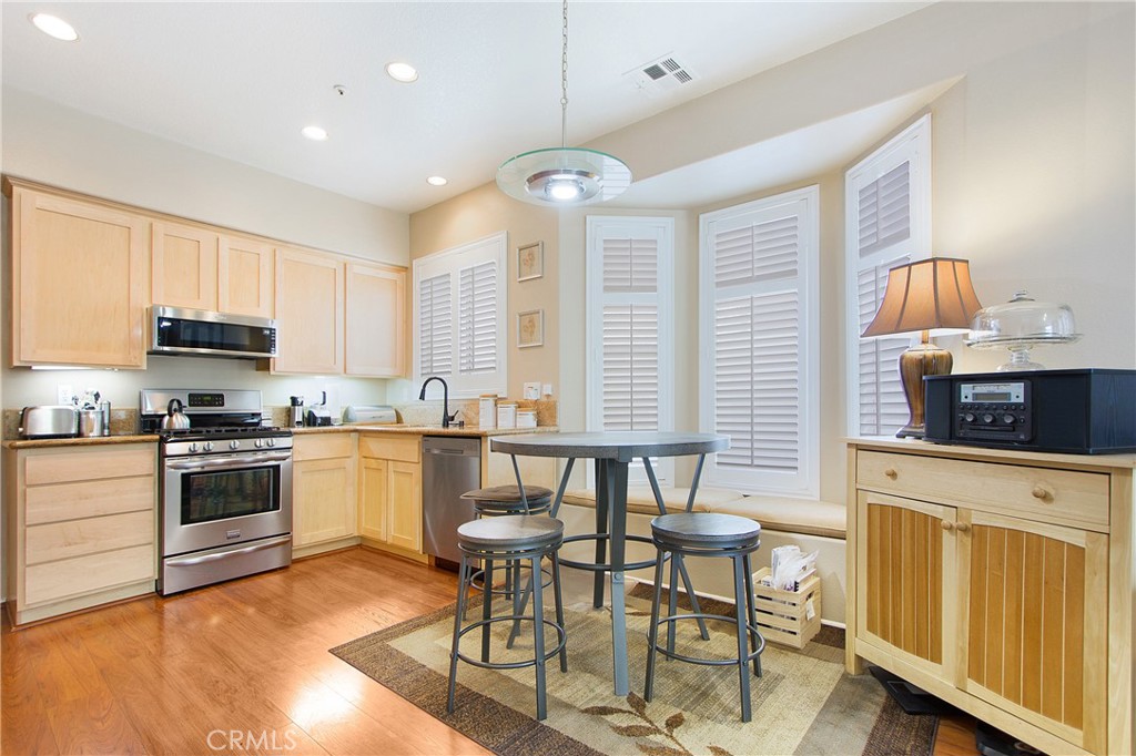 13803 Lomas Court