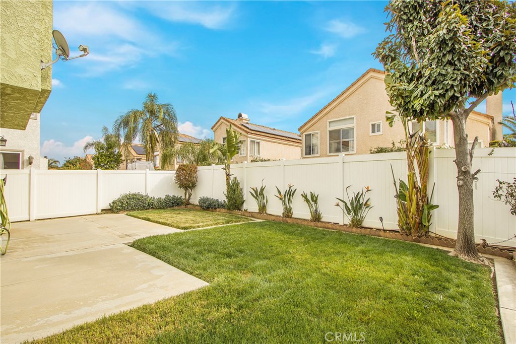 13803 Lomas Court