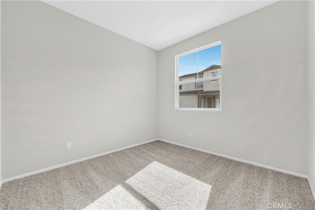 643 E Joseph Privado