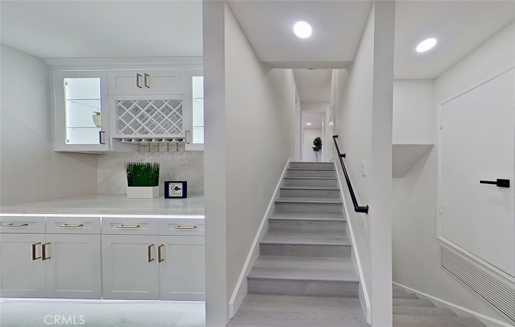 2635 Genola Drive
