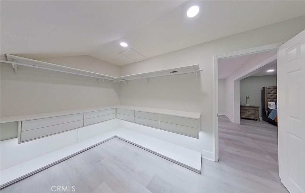 2635 Genola Drive