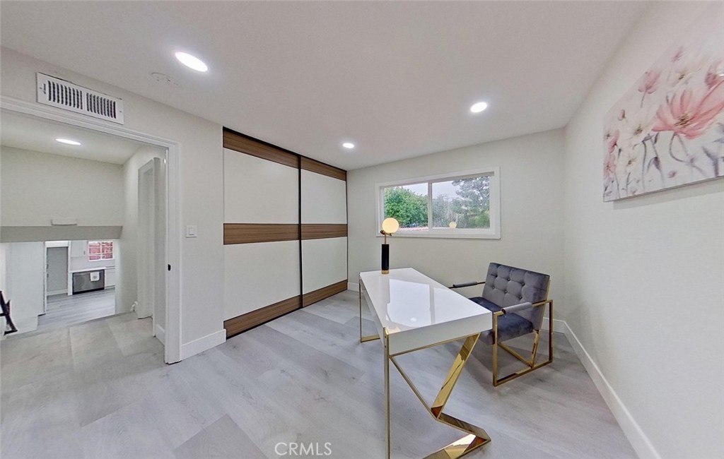 2635 Genola Drive