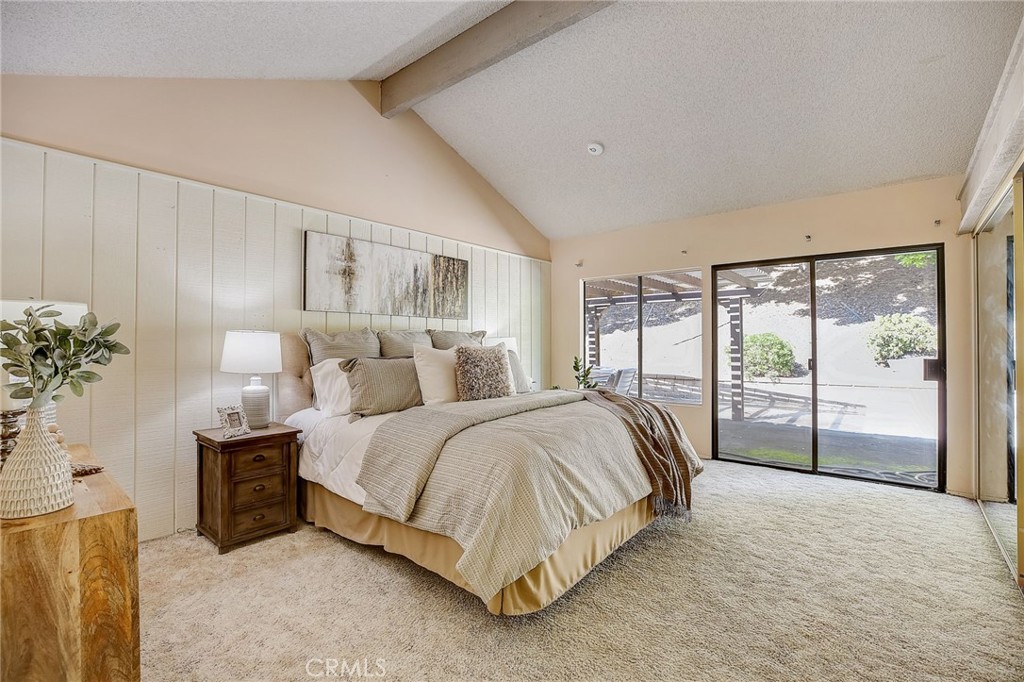 3221 Falcon Ridge Road