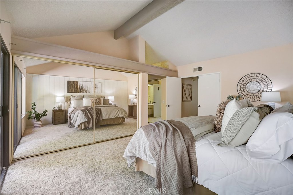 3221 Falcon Ridge Road