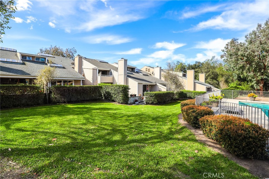 23551 Avenida La Caza 131