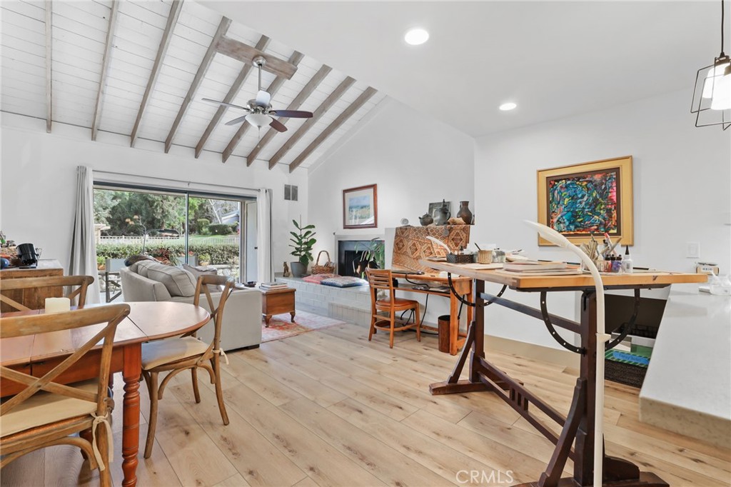 23551 Avenida La Caza 131