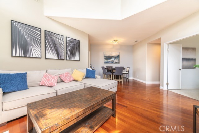 1176 S Country Glen Way