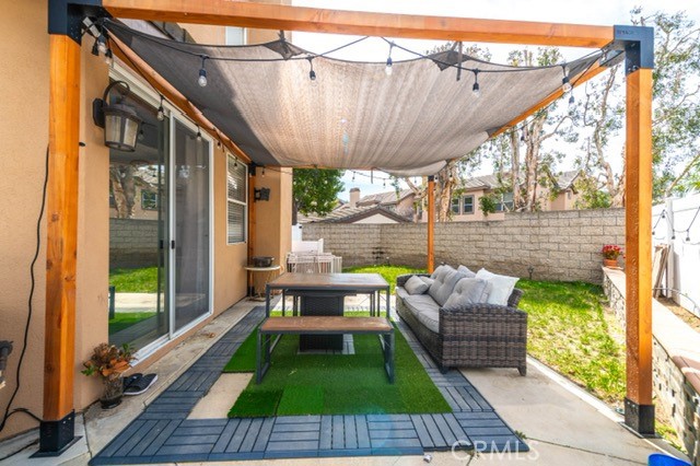 1176 S Country Glen Way