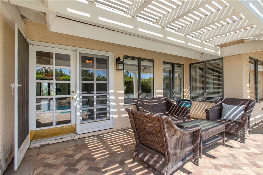 21730 Thistledown Circle