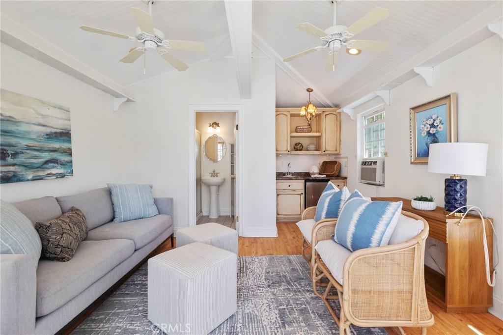 21730 Thistledown Circle