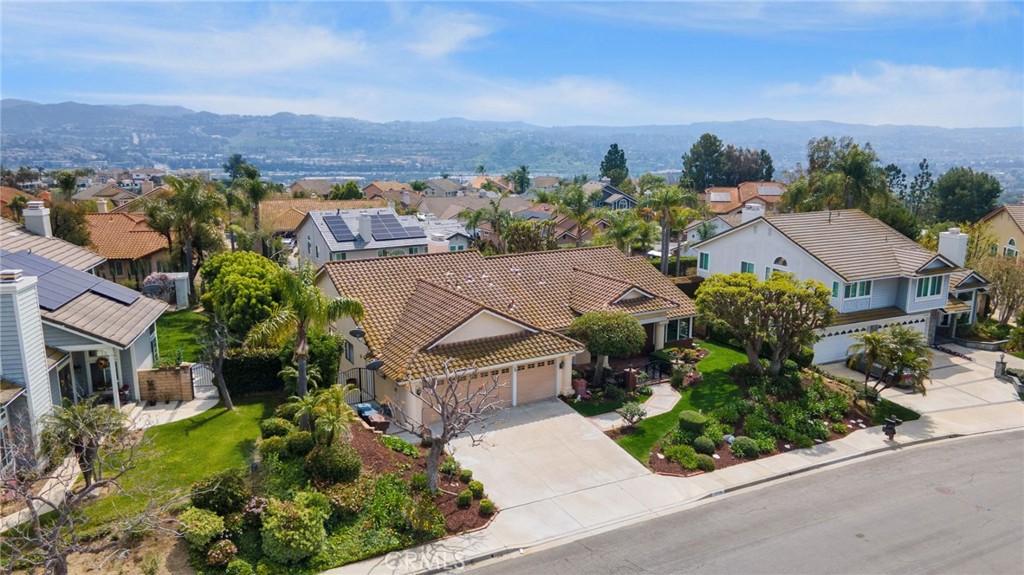 21730 Thistledown Circle