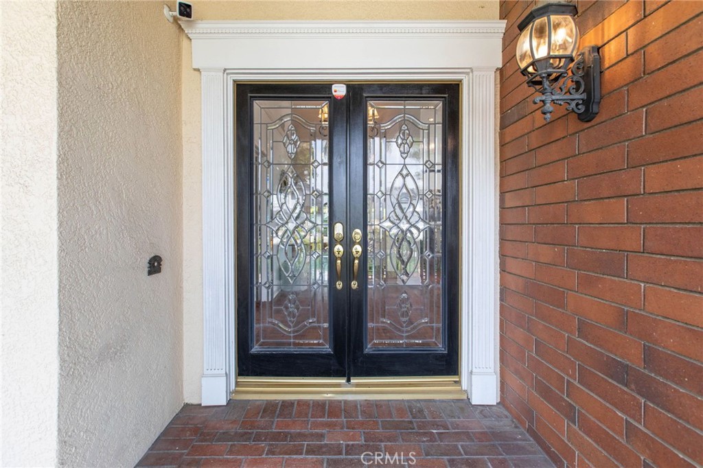 21730 Thistledown Circle