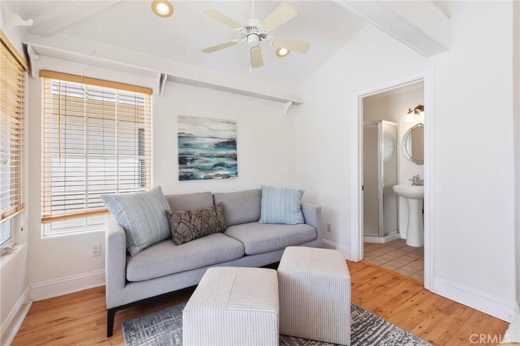 21730 Thistledown Circle