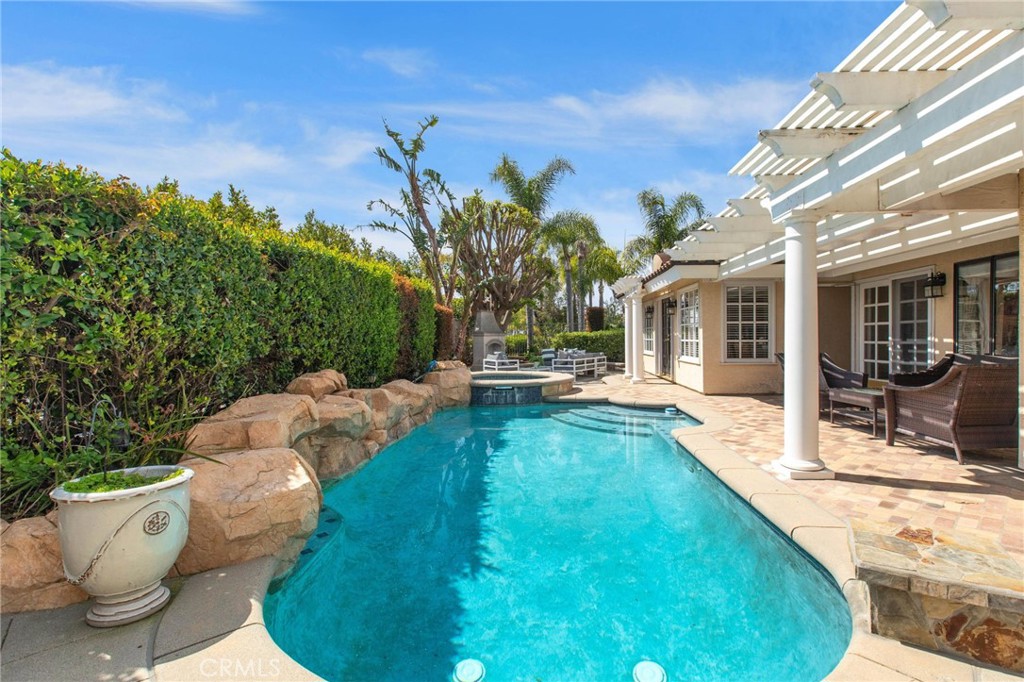 21730 Thistledown Circle