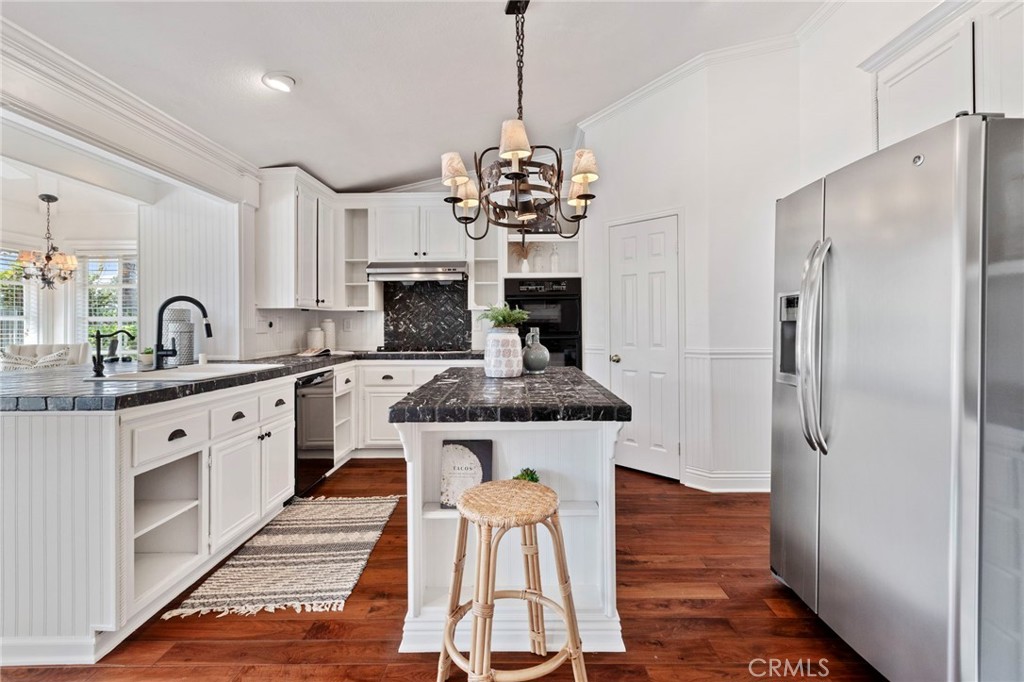 21730 Thistledown Circle