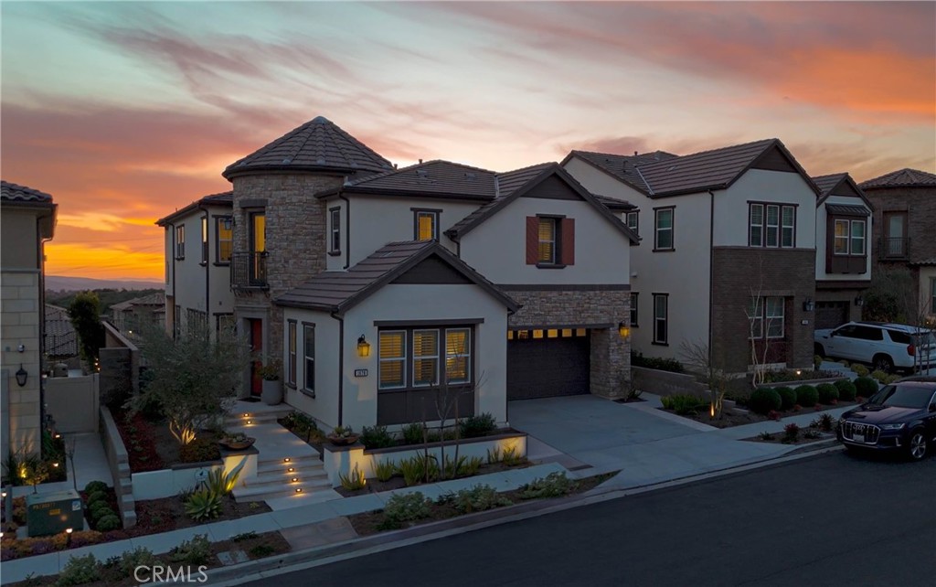 1676 sonora creek lane