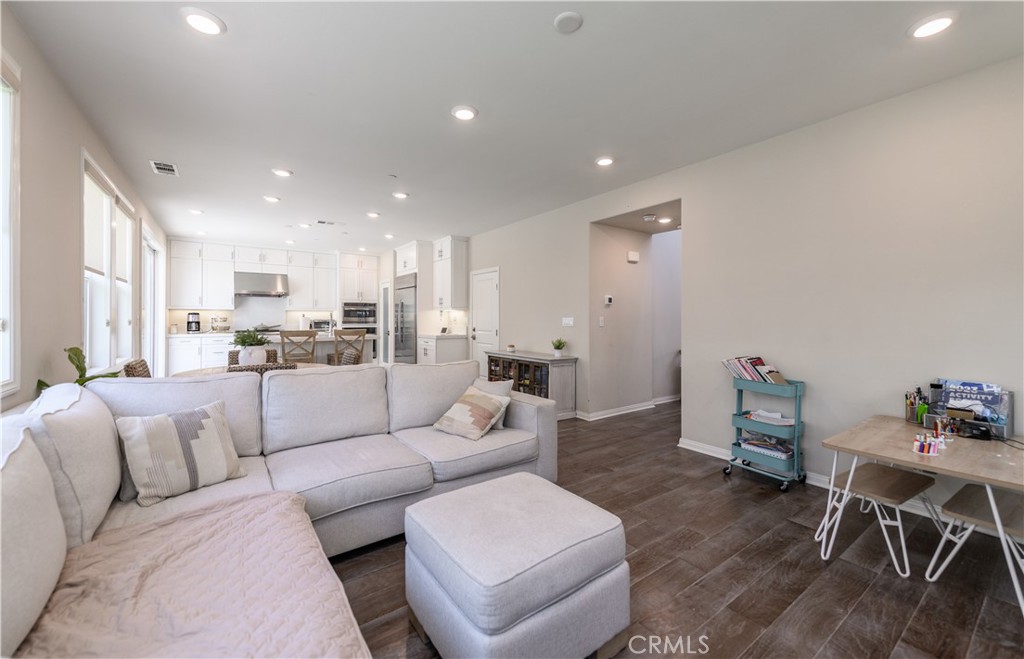 20 Paranza Place