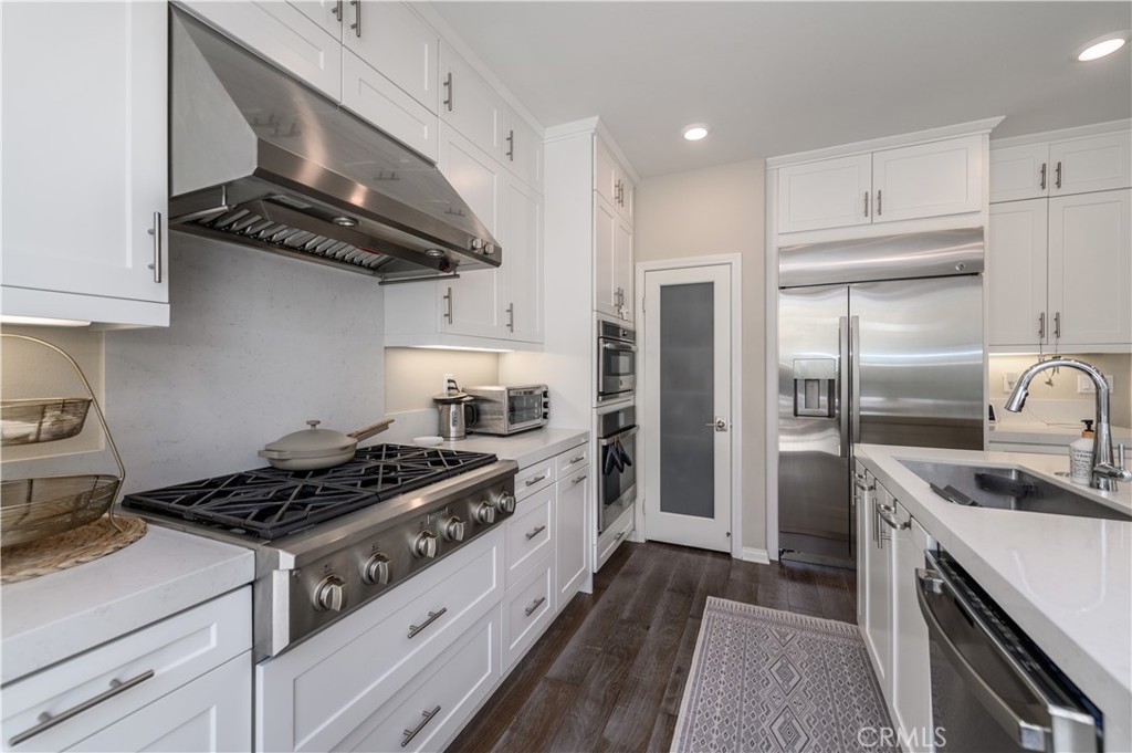 20 Paranza Place