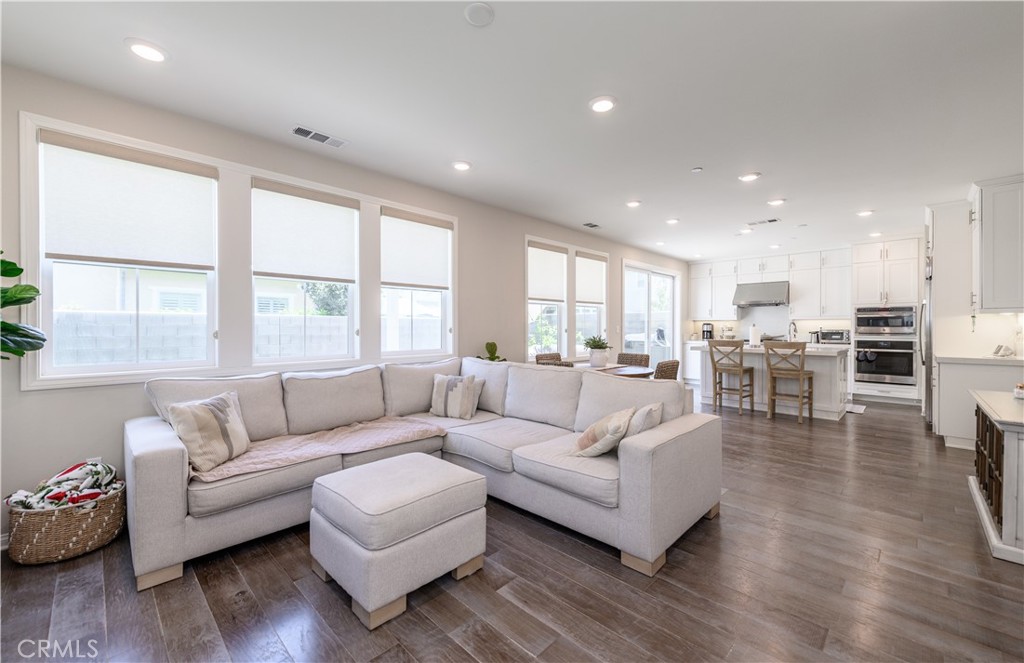 20 Paranza Place