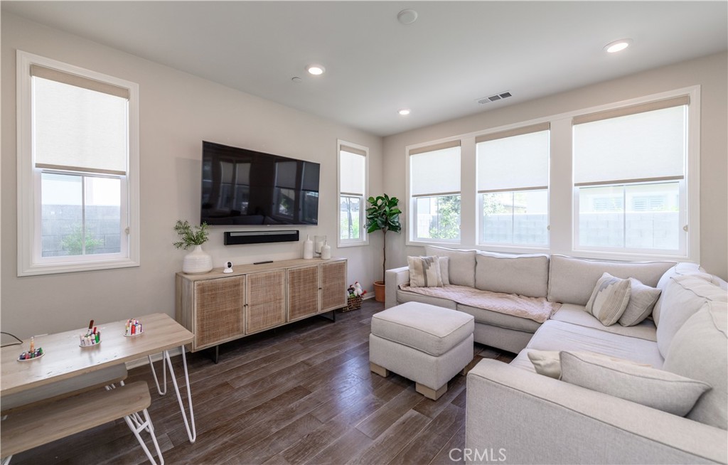 20 Paranza Place