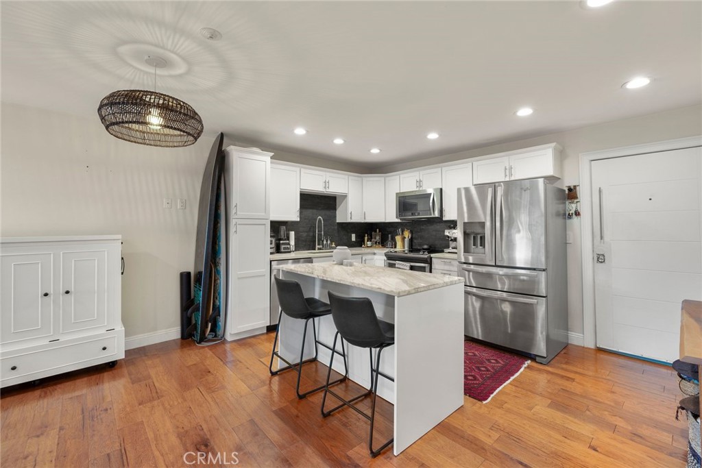 500 Cagney Lane 106