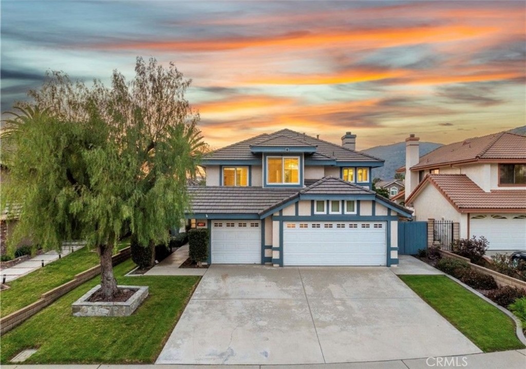 6057 Via De Mansion