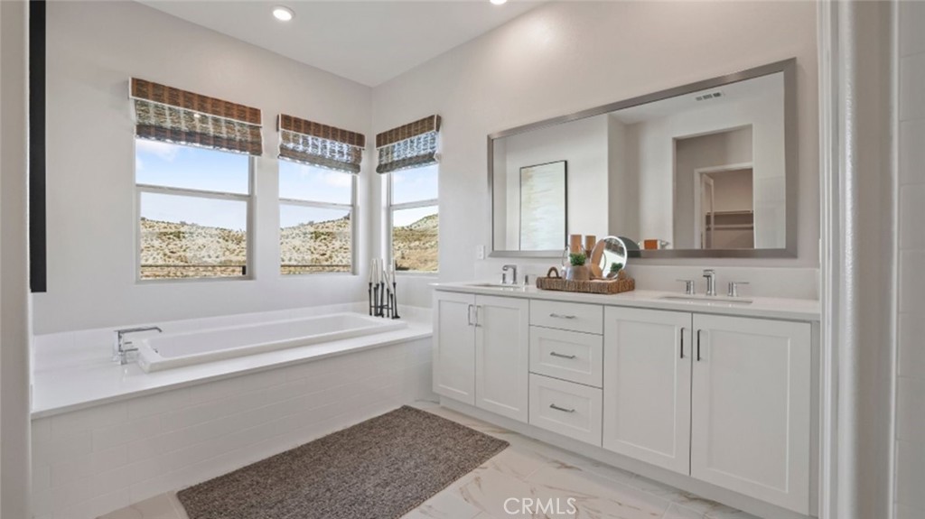 1245 Hollyleaf Terrace